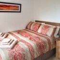 Dog friendly Owl Cottage in Warwickshire