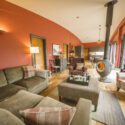Enjoy a dog friendly lounge in this holiday park in Yorkshire