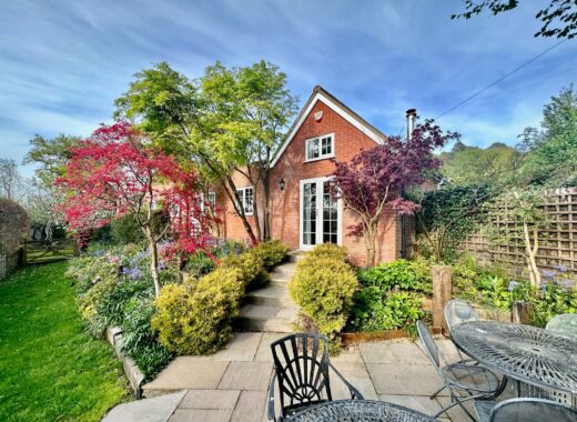 Criddlestyle Cottage main picture