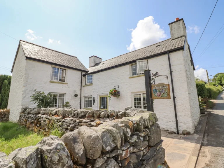 Neuadd Wen North Wales
